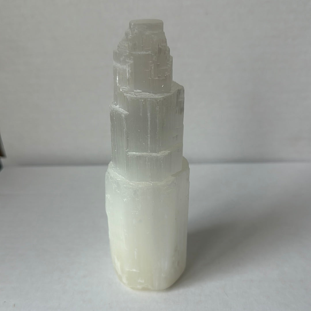 Medium Selenite Tower 6’