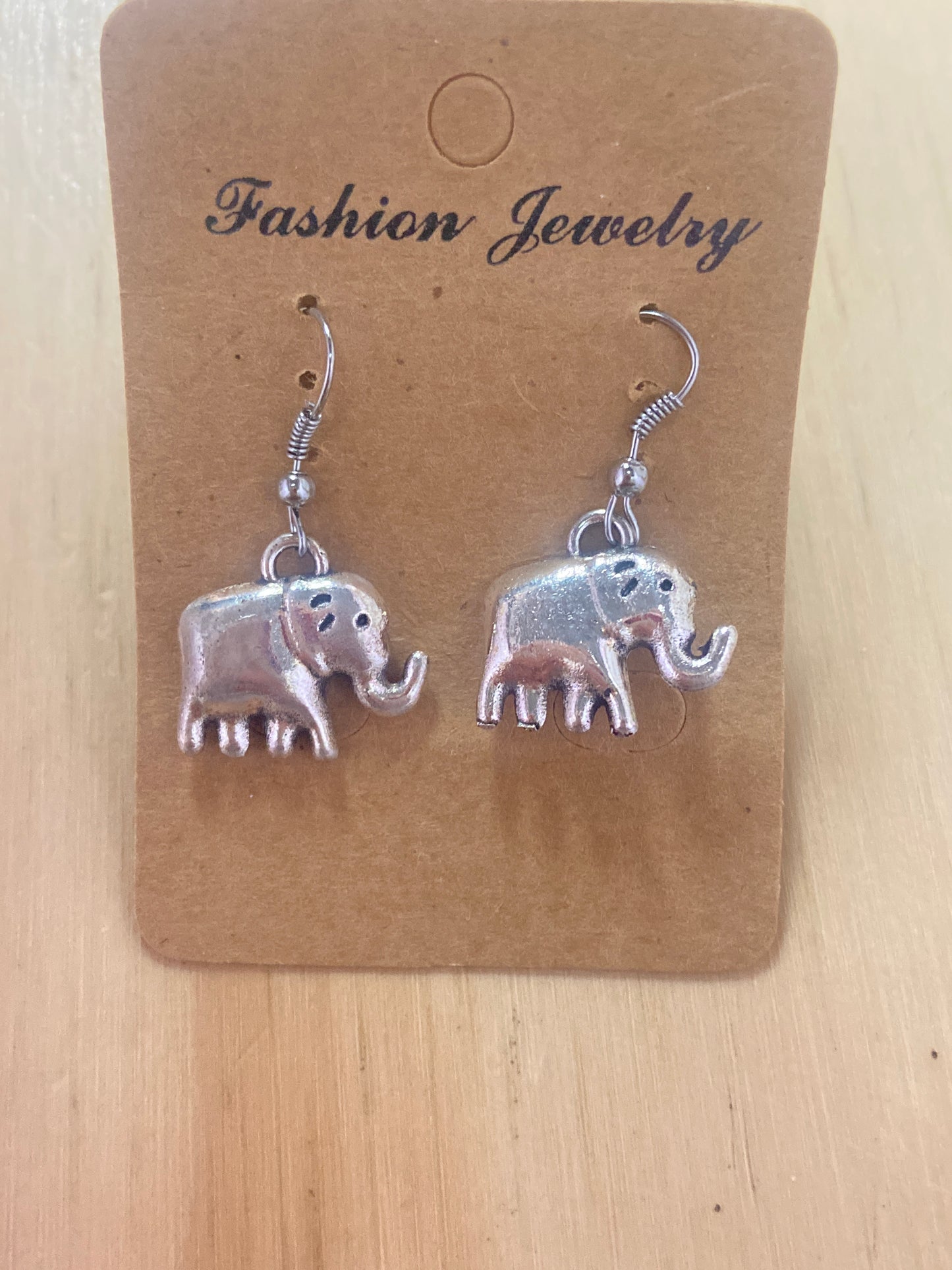 Pendientes de elefante