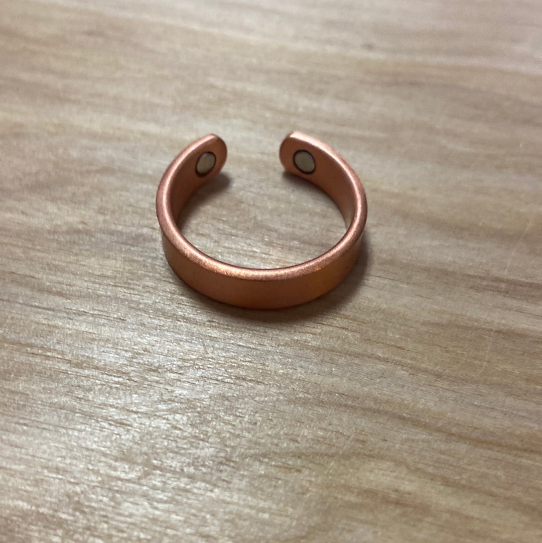 Band Copper Ring with Magnets