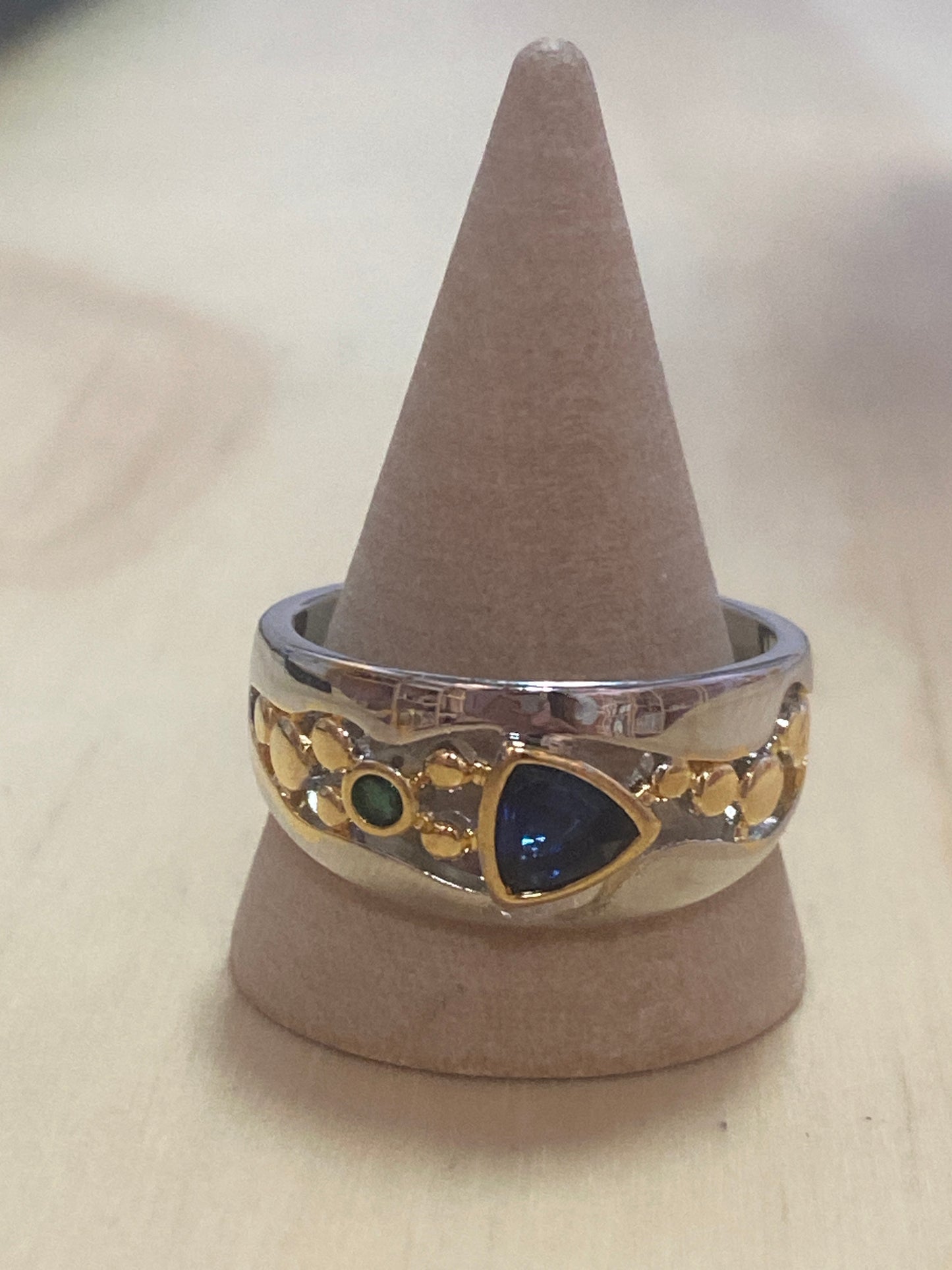 Anillo de plata S925 color dorado con gema azul oscuro sintética para hombre 10