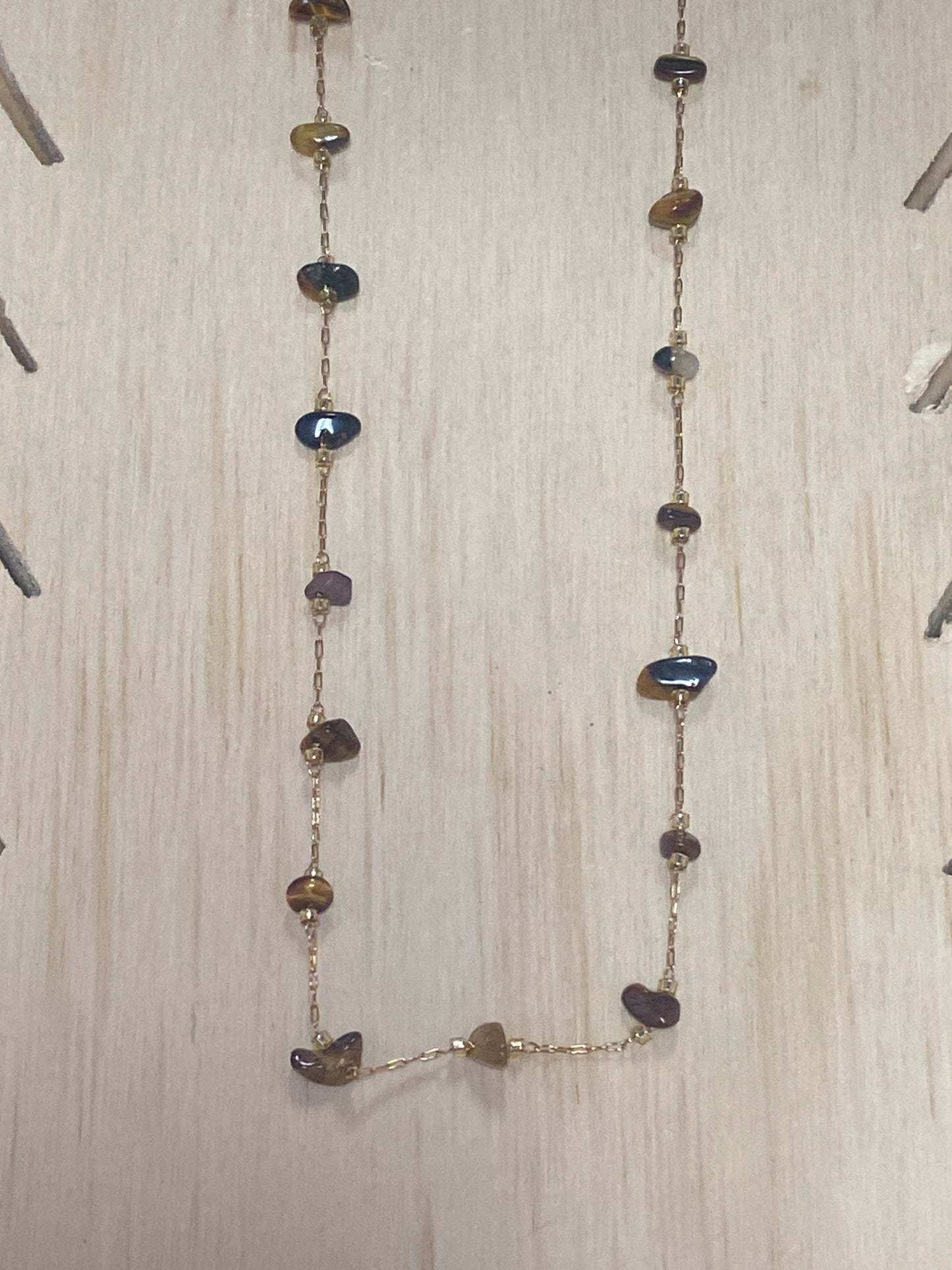 Chip Chakra Stones Golden Necklace