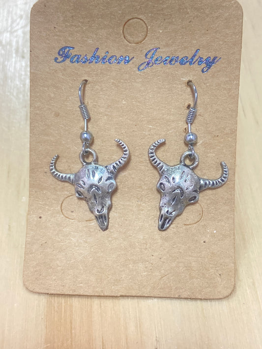 Pendientes de calavera de toro