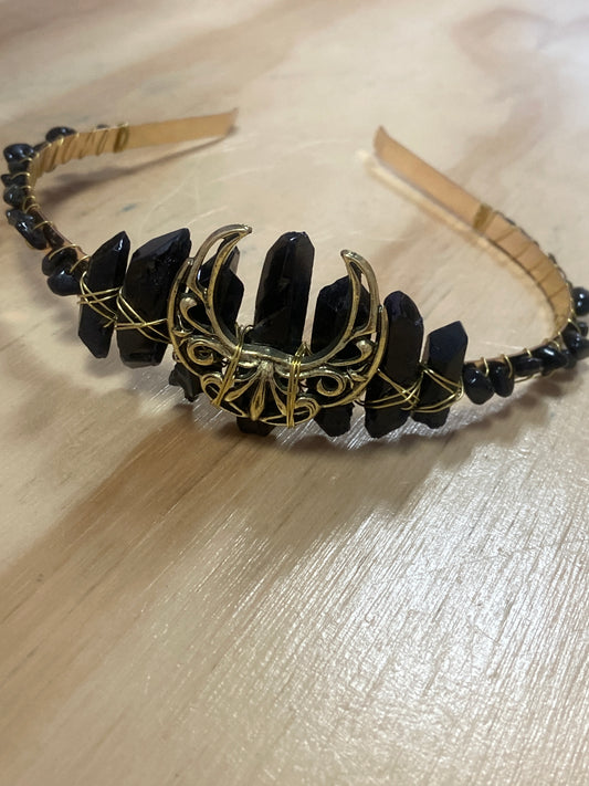 Black Onyx Quartz Moon Crown