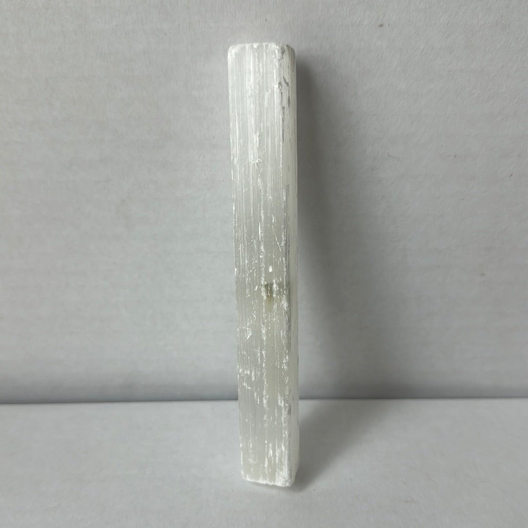 5’ Selenite Stick - Iluterra