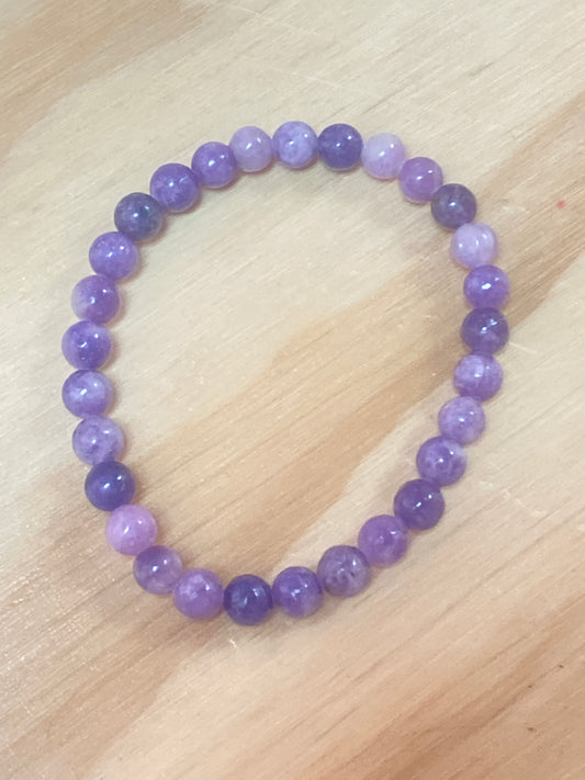 Pulsera de cuentas de lepidolita
