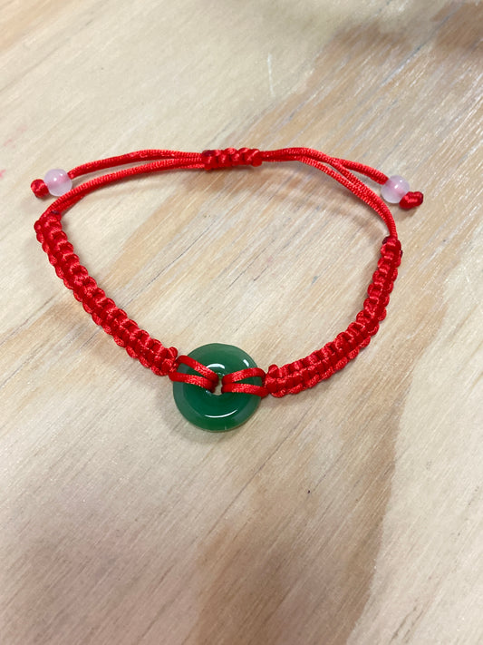 Pulsera de jade de hilo rojo