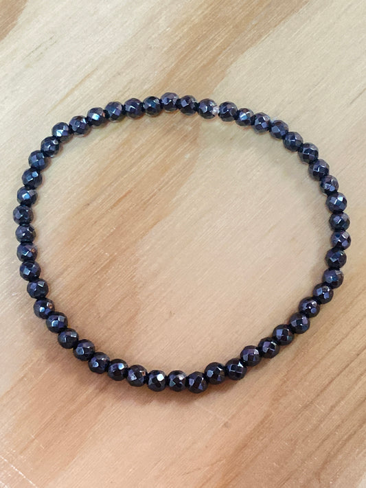 Pulsera elástica de cuentas de hematita HMT