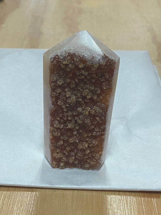 Torre de citrino druzy