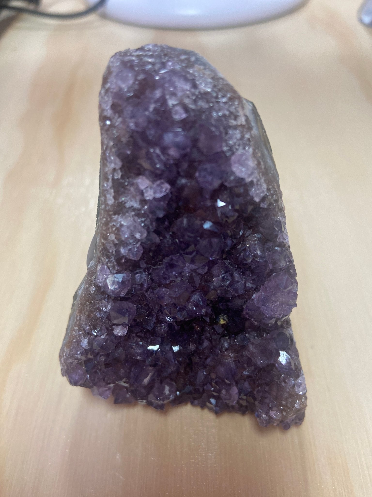 Amethyst Rock - Iluterra